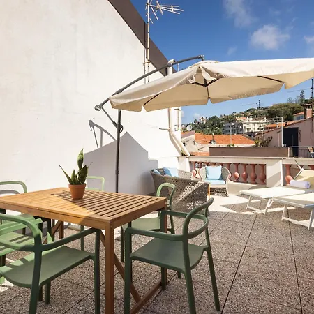 Daire Palazzo Bordiland 1 *