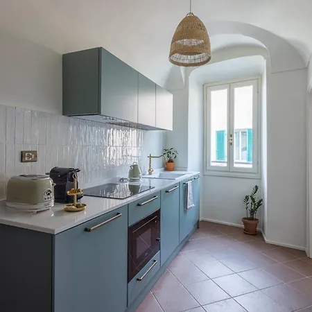 Palazzo Bordiland 1 *