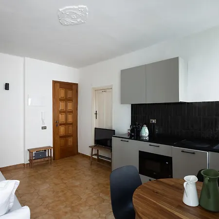 Appartement Palazzo Bordiland 1 *