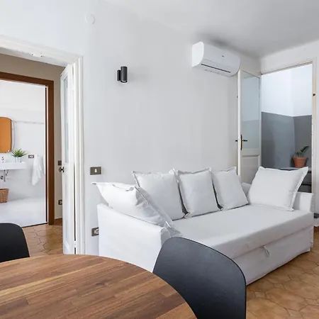 Appartement Palazzo Bordiland 1 *