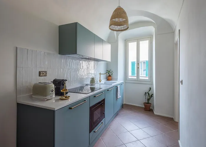 Palazzo Bordiland 1 *